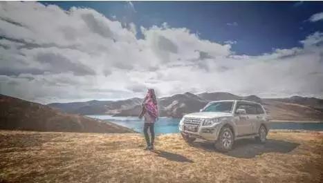 玩越野车的女人四川人,女人玩越野