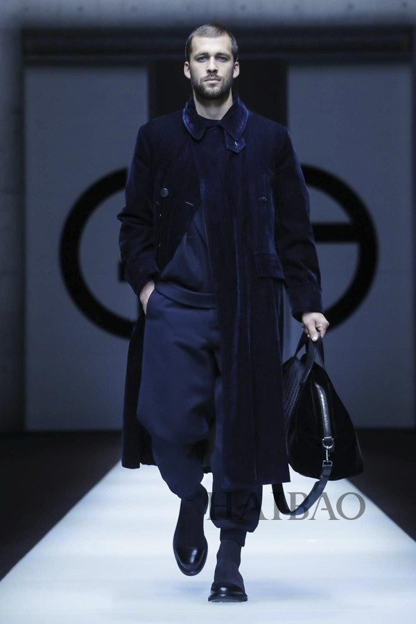 今年流行冬款阿玛尼男装,giorgioarmani乔治阿玛尼公告