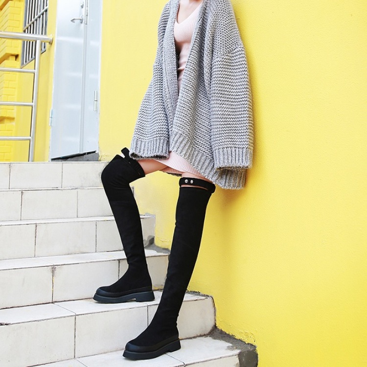 过膝靴新年,过膝长靴新年