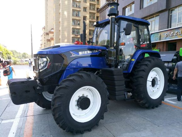 2018款雷沃欧豹1104拖拉机视频,欧豹雷沃1804拖拉机视频