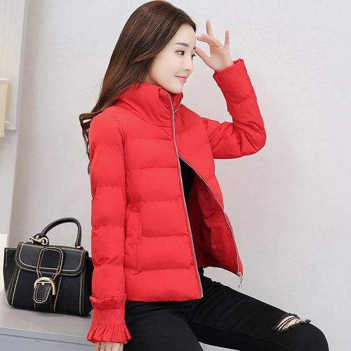 女款洋气遮肉减龄棉服不显臃肿,洋气连帽棉服外套减龄显瘦