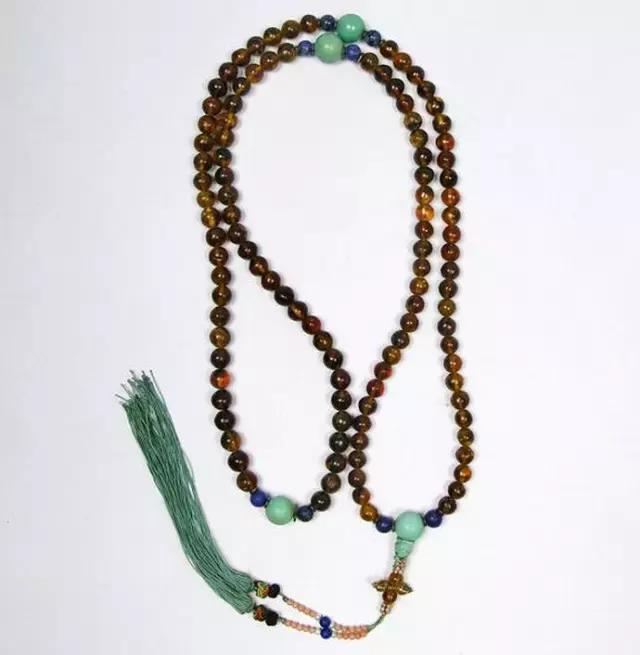 清代沉香佛珠拍卖价格表,清代琥珀佛珠拍卖记录