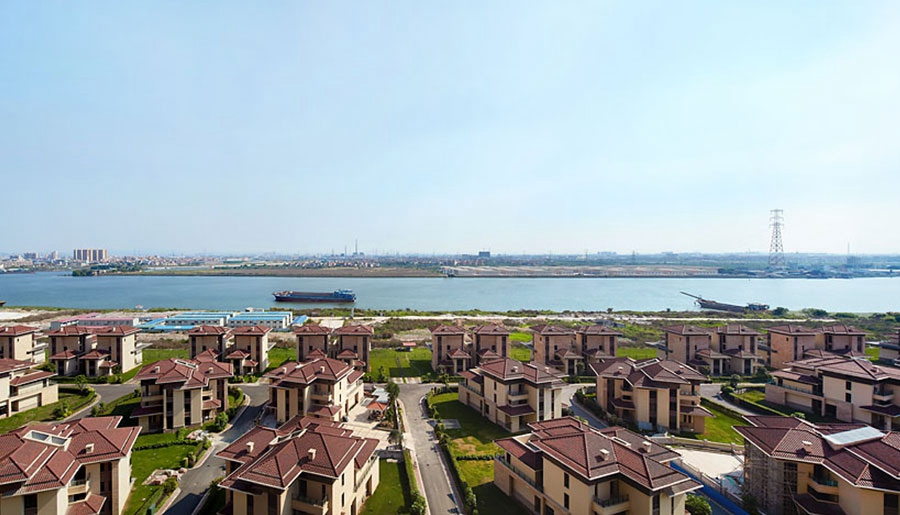 附近的旅游景点温泉自助餐一体,附近吃喝玩乐一体的温泉