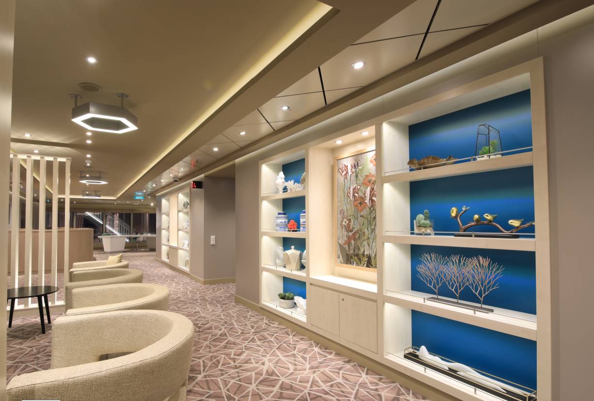 世界梦号海上堡垒