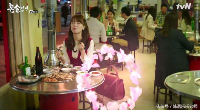 OL都揹这个上班《韩国上班族最爱COURONNE包》让你也可以自体发光