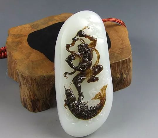 教你如何六招完美识别俄罗斯玉