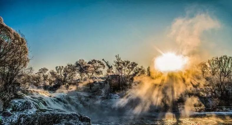 寒气席卷、叶汽成霜……陕西6处大美雾凇奇景上线!