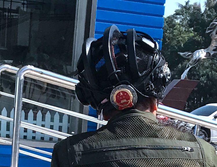 北海“达闻西”：一身装扮，劲过“小鲜肉”