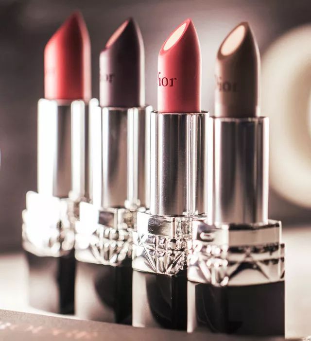 dior迪奥专柜有1.5g口红吗,dior迪奥口红在美国比中国便宜吗