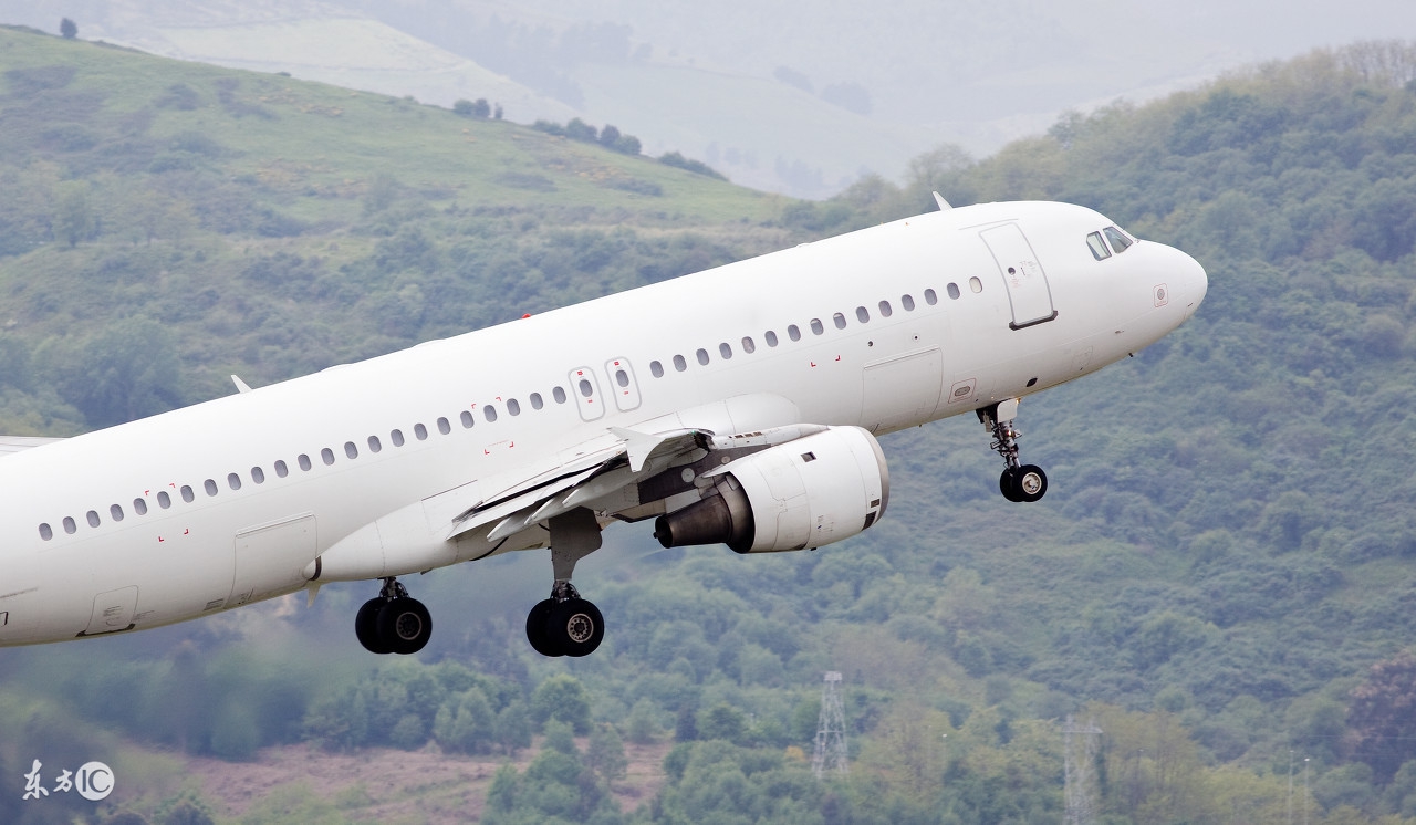 张老师讲专业-航空航天类专业：“敢上九天揽月”