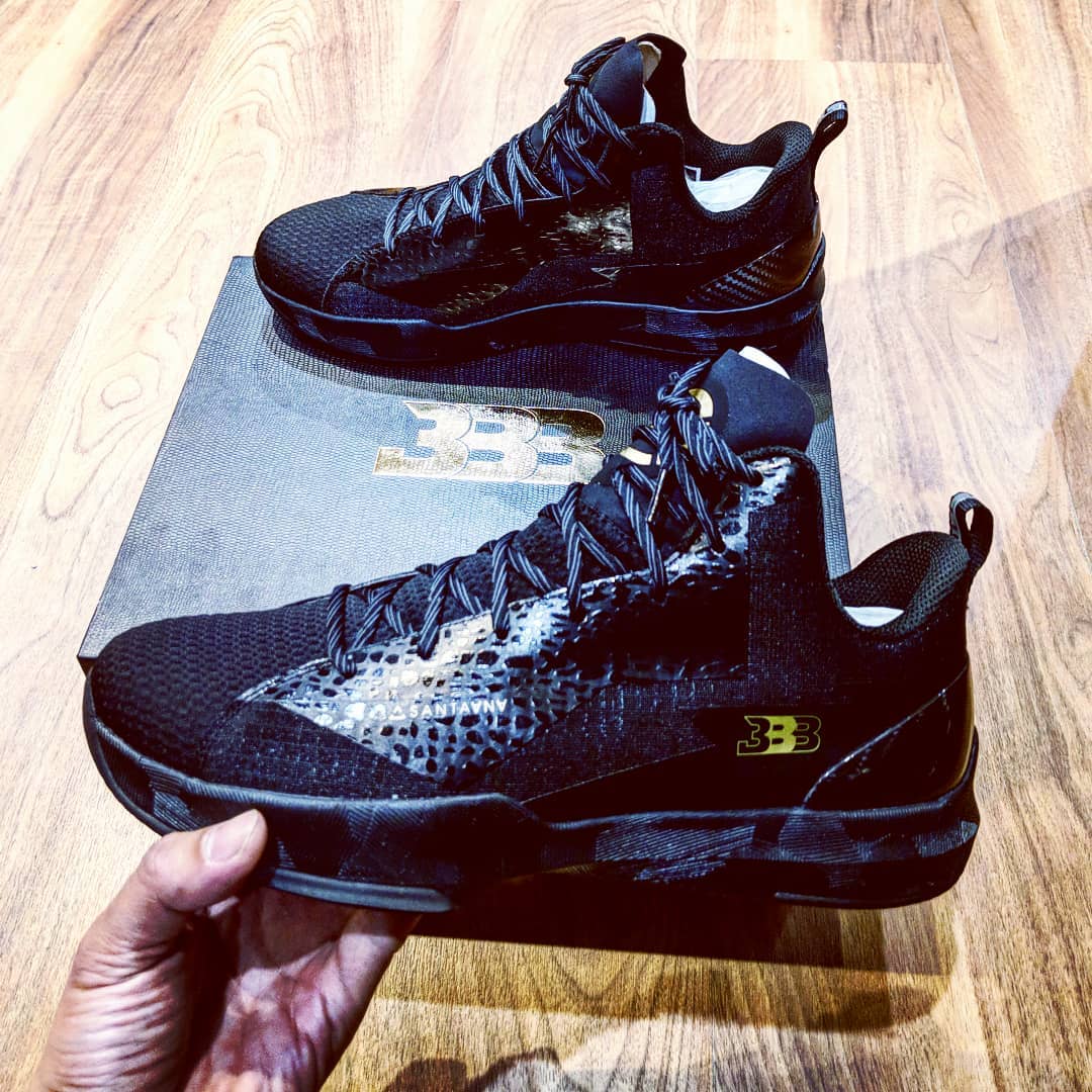 球哥签名鞋多少钱,球哥篮球鞋