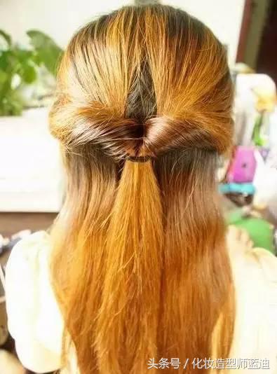 适合披着的扎发,披头散发怎么扎简单又漂亮