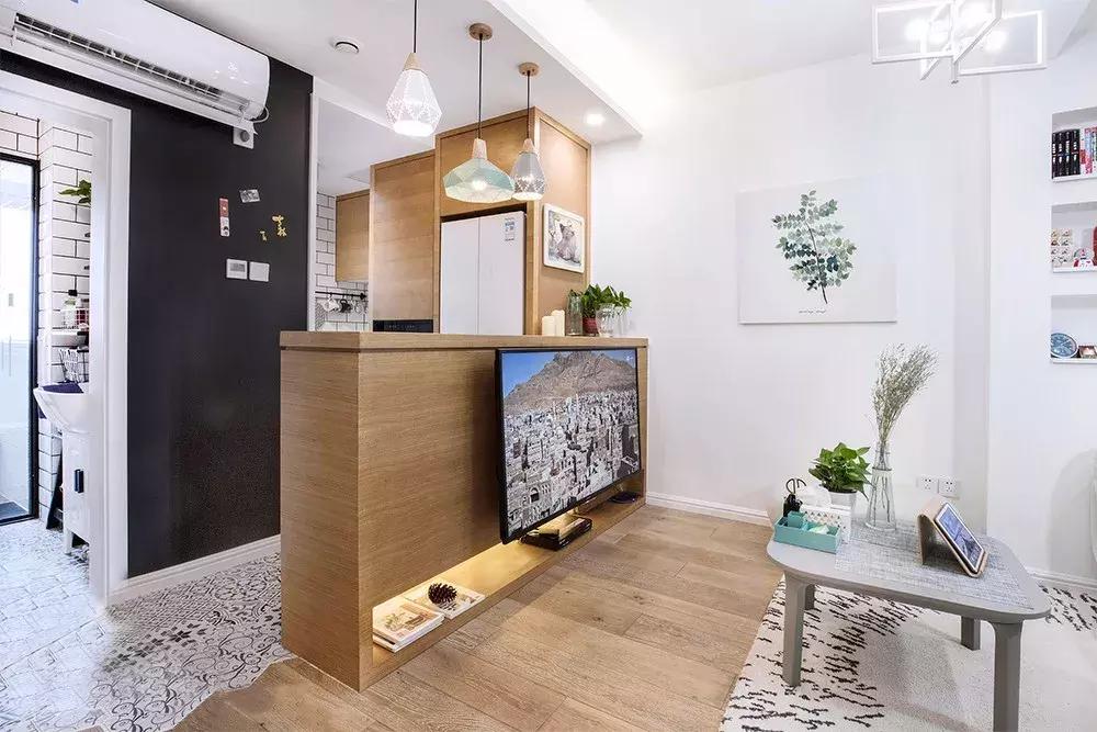 60平北欧小两居室,床头柜非常有设计感