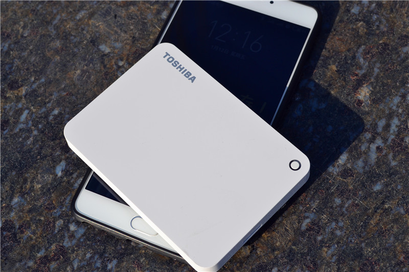 东芝canvio移动硬盘,东芝移动硬盘选择哪款