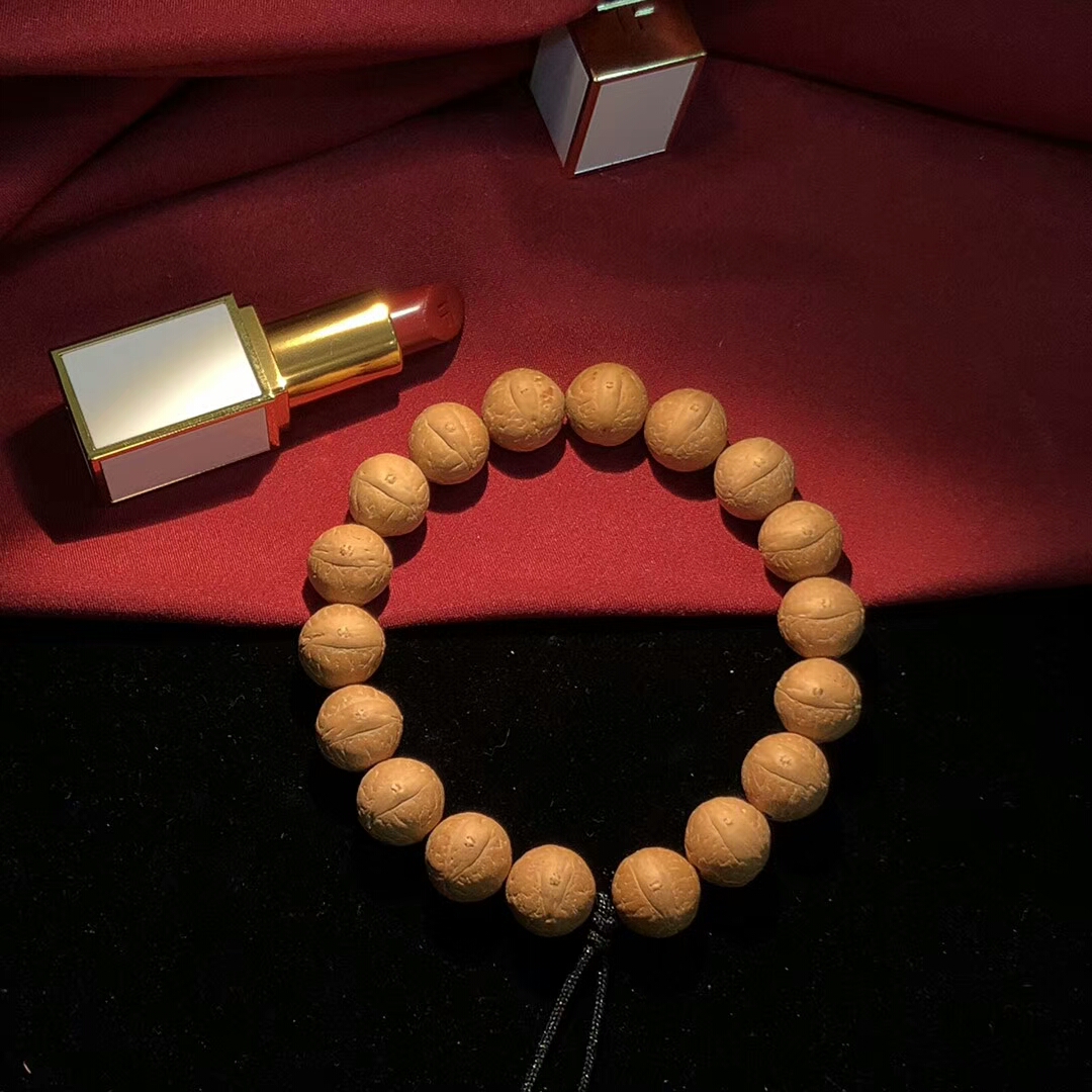 凤眼手串diy教程,自己搭配凤眼菩提手串