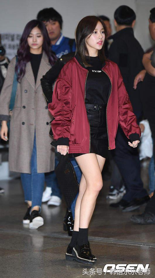 OL都揹这个上班《韩国上班族最爱COURONNE包》让你也可以自体发光