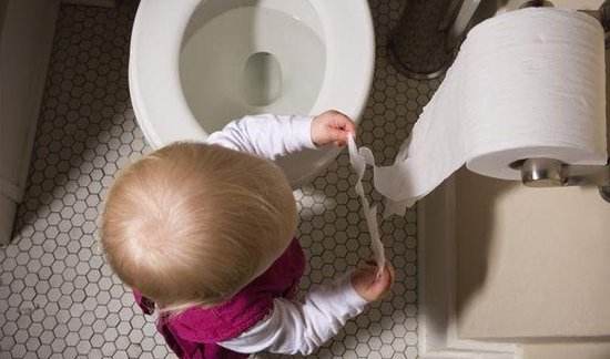 怎么把尿正确方法,把屎把尿正确姿势
