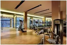 附近的旅游景点温泉自助餐一体,附近吃喝玩乐一体的温泉