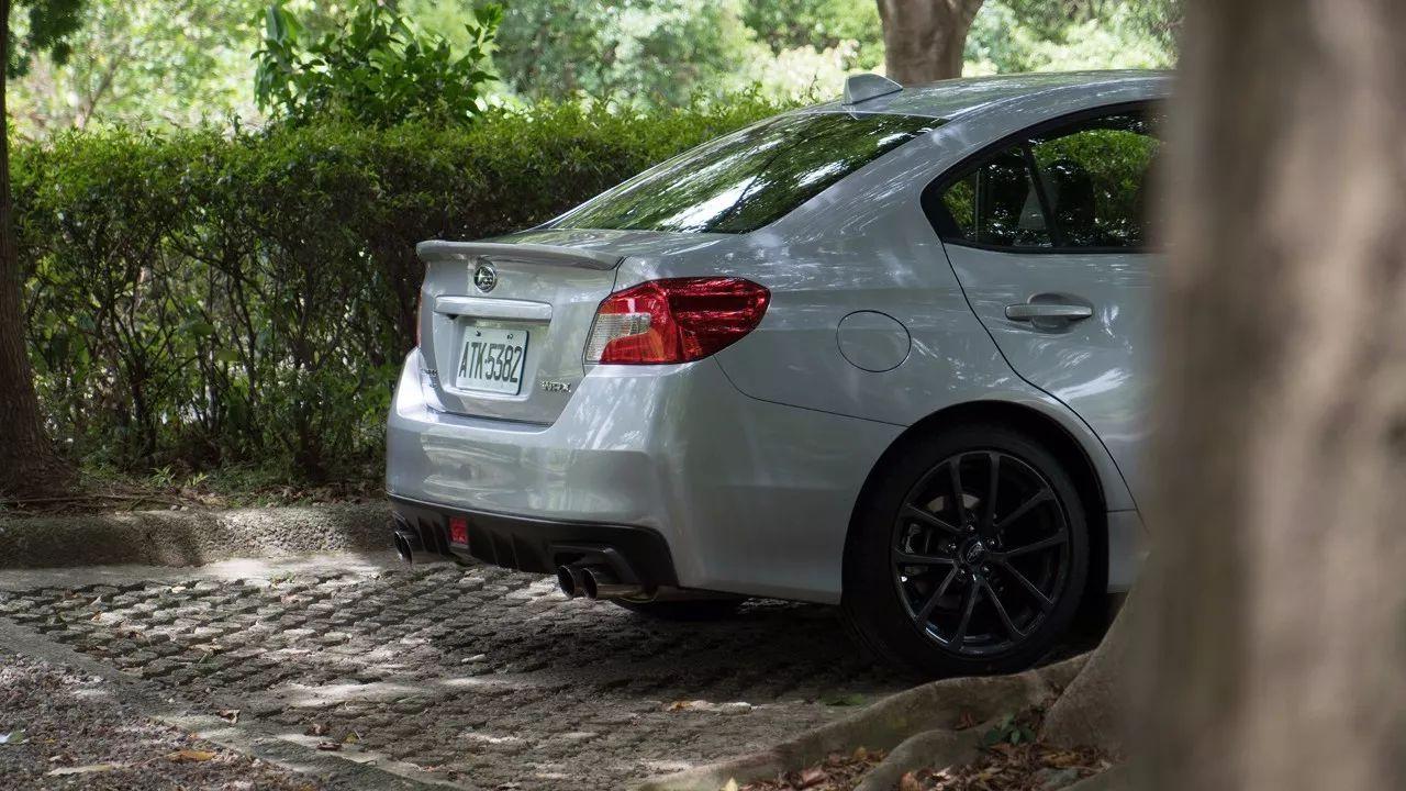 斯巴鲁翼豹2011款2.5twrxsti,斯巴鲁翼豹wrx测试