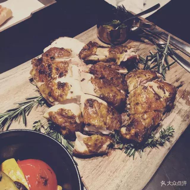 南京西路上高逼格优惠美食轮流来一圈，轻松躲避前任大军