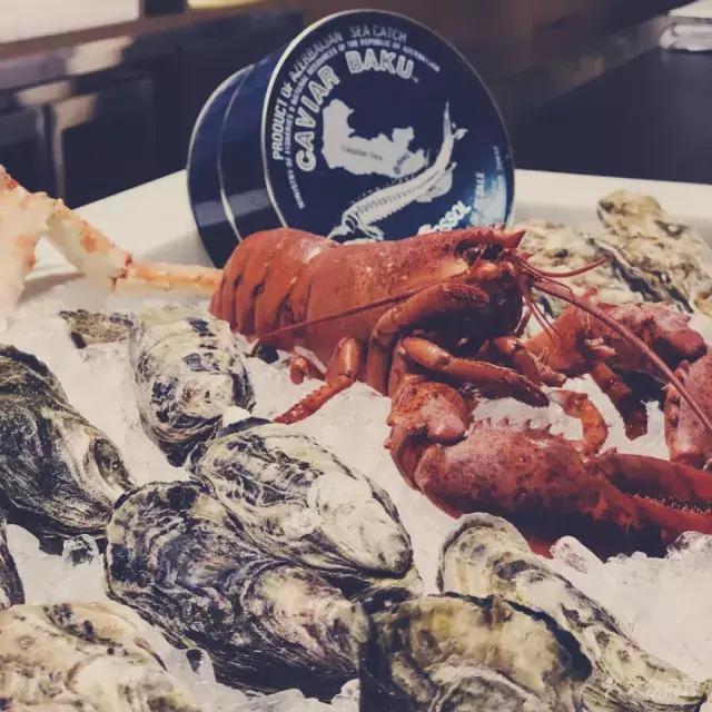 南京西路上高逼格优惠美食轮流来一圈，轻松躲避前任大军