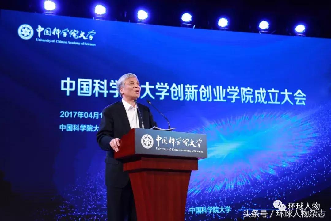 看了民盟主席丁仲礼才知道，什么是读书人的文气与霸气