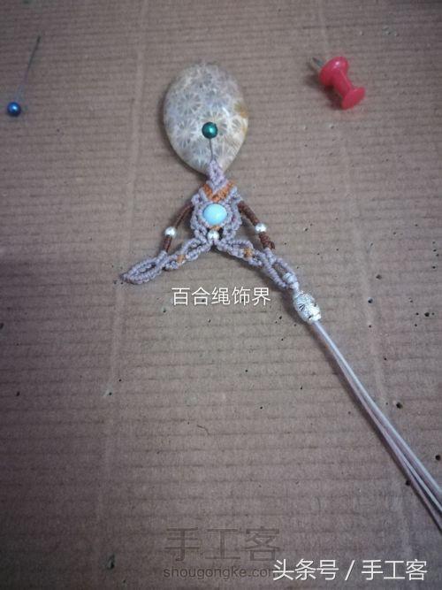 福盘吊坠项链怎么编绳好看,平安扣吊坠红绳项链编绳教程