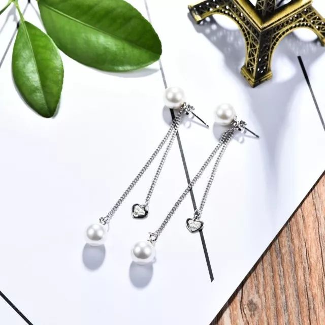 中国传统首饰手镯戒指耳饰,戴戒指的项链有什么寓意?