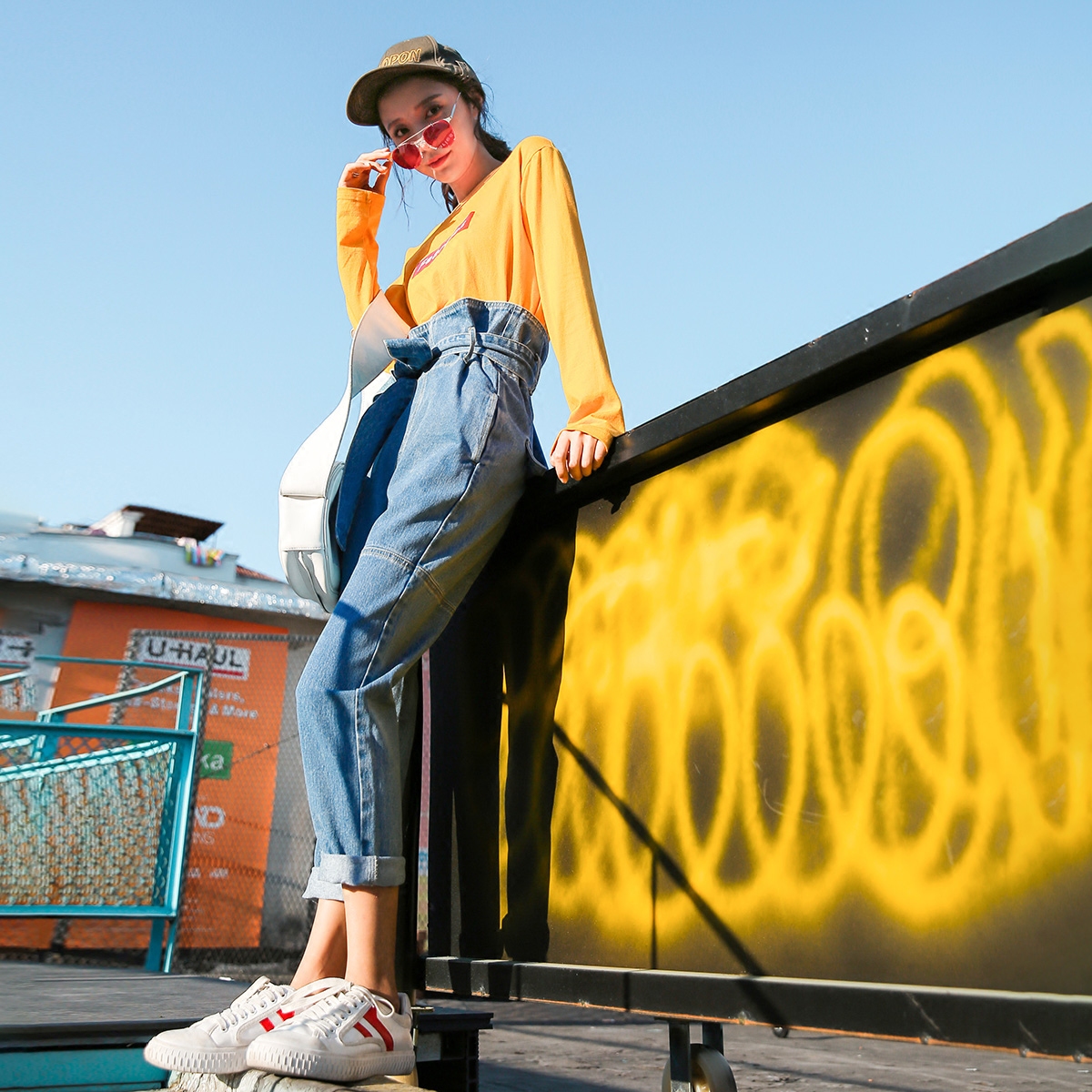 显高级感的小清新穿搭手绘图片,复杂插画简单穿搭