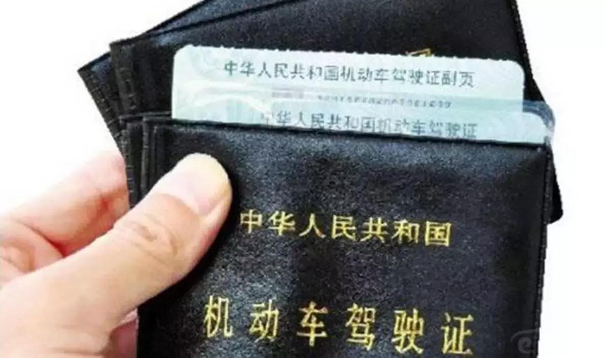 等你下课,你还跟你的教练员联系吗?