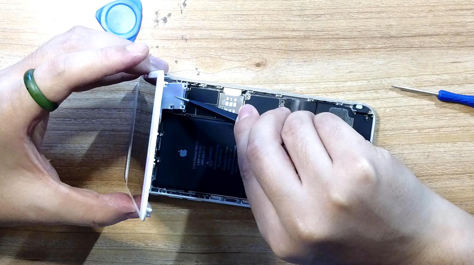 iphone6的电池怎么换,新手可以自己更换手机电池