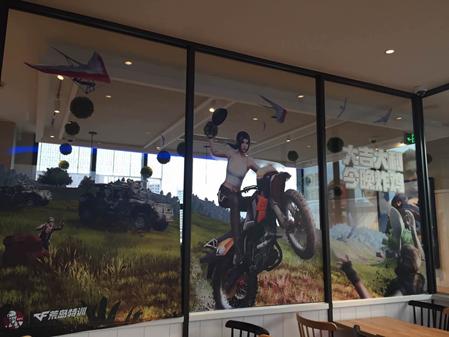 cf手游单挑能扔两个手雷,cf手游能一起玩的队友