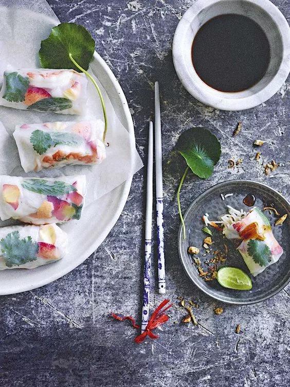 花店不赚钱为什么那么多人做,花店主要是靠什么挣钱