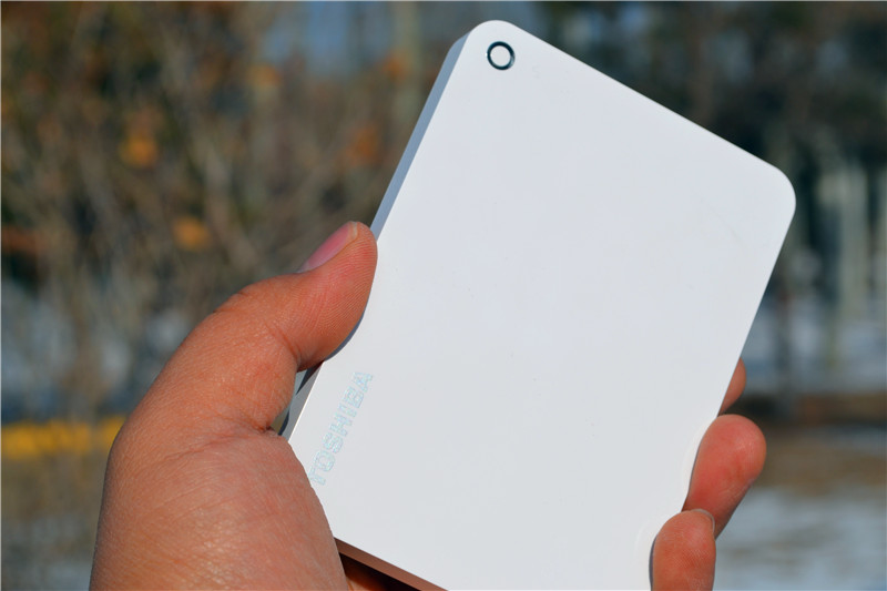 东芝canvio移动硬盘,东芝移动硬盘选择哪款