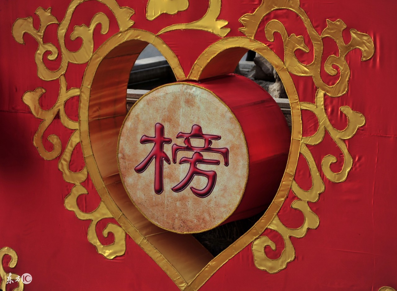 微信小游戏跳一跳什么时候上线的,为什么有人玩微信跳一跳小游戏