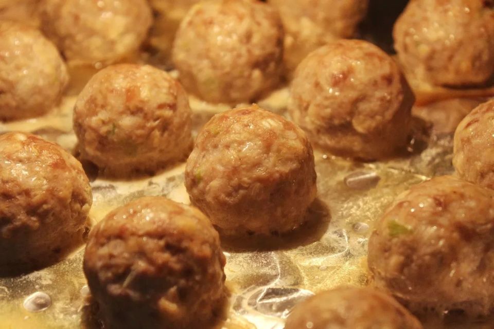 不放调料粉的肉丸怎么做,怎么做的肉丸子不柴不散