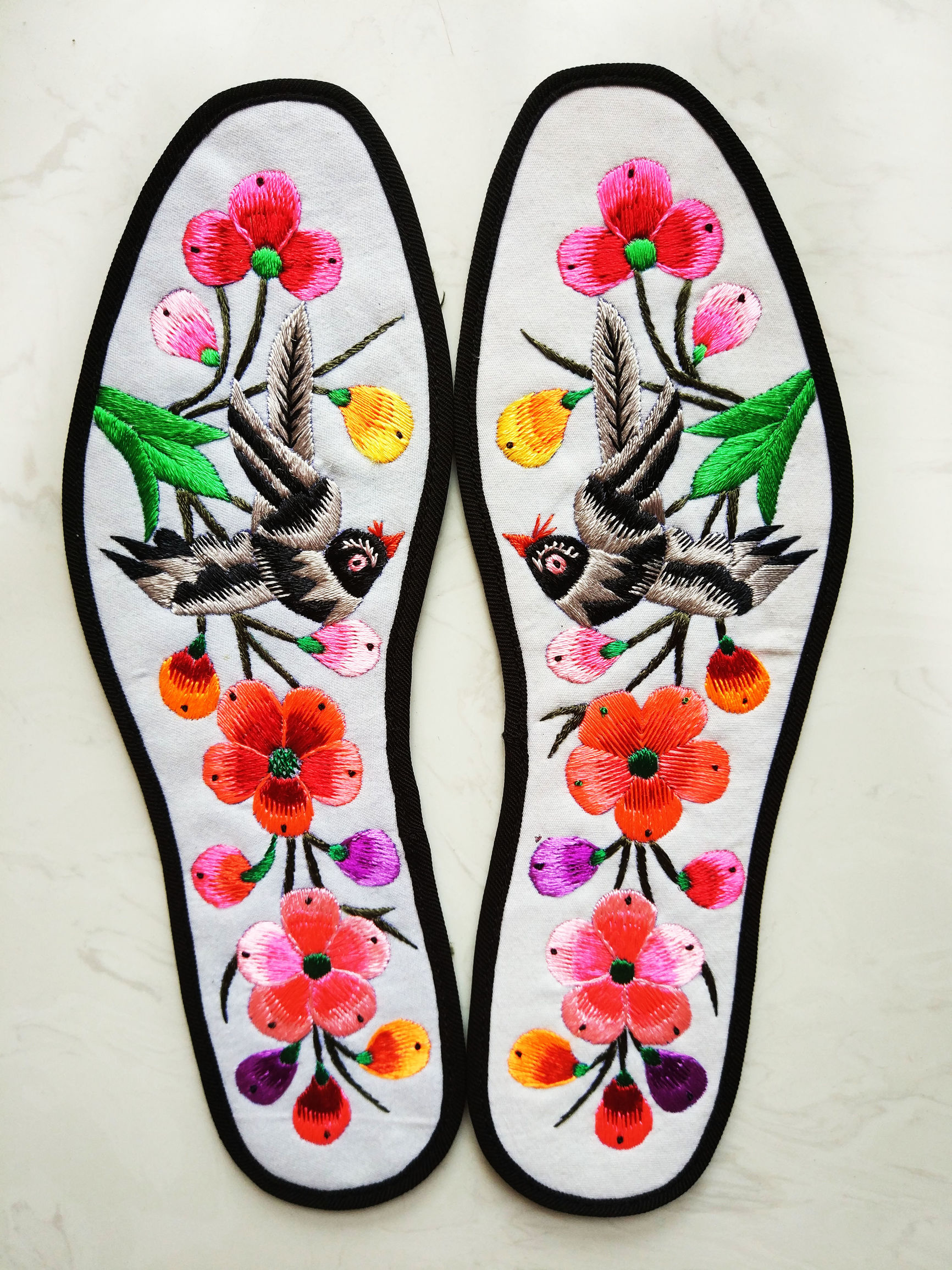 甘肃庆阳结婚纯手工鞋垫,甘肃正宗绣花鞋垫图片