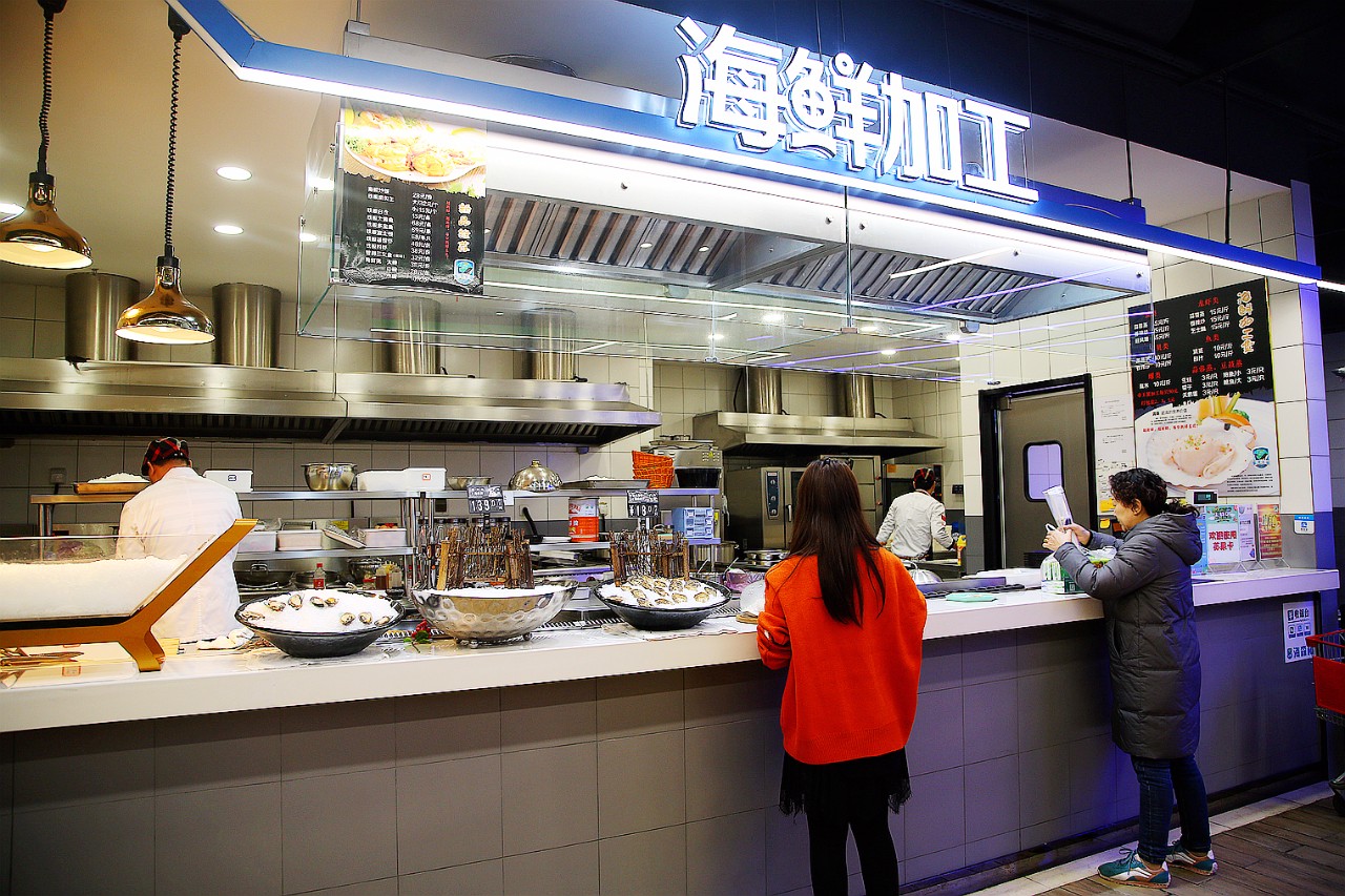 在超市吃海鲜、撸串、喝下午茶……这还是我认识的苏果吗？