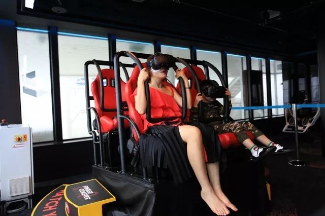 世界梦号海上堡垒