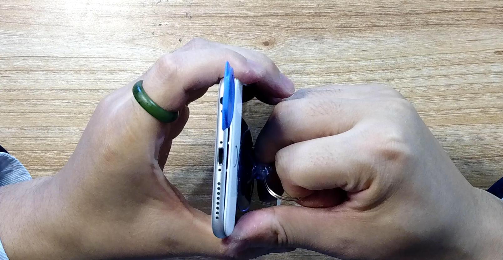 iphone6的电池怎么换,新手可以自己更换手机电池