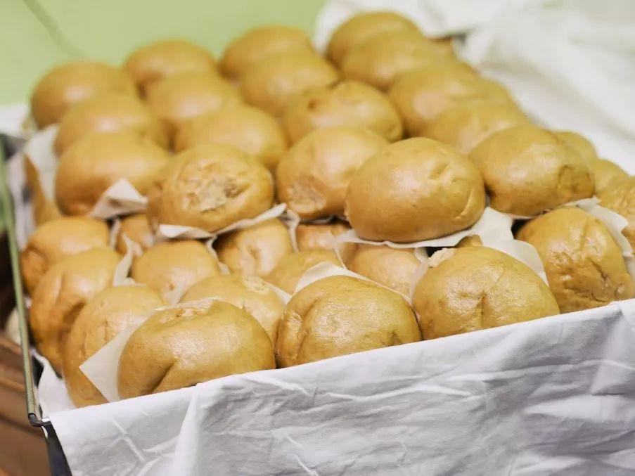 这间有故事的“网红”素包子铺,让全台湾的人都来排队