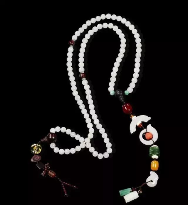 清代沉香佛珠拍卖价格表,清代琥珀佛珠拍卖记录