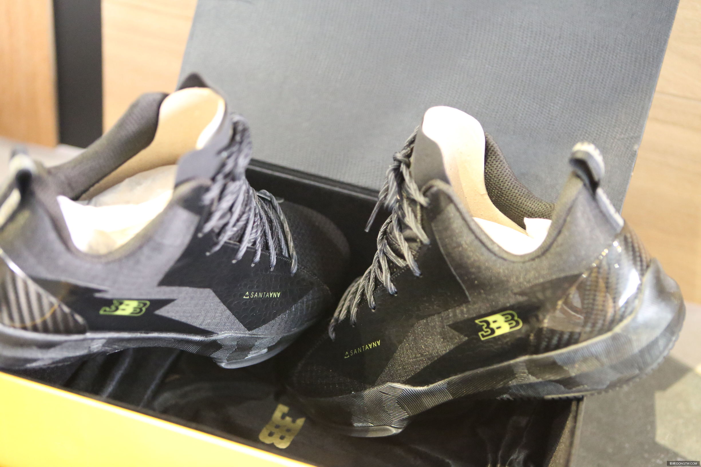 球哥签名鞋多少钱,球哥篮球鞋