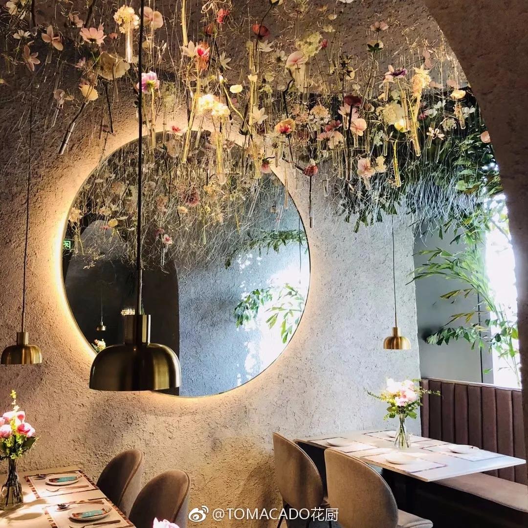 花店不赚钱为什么那么多人做,花店主要是靠什么挣钱