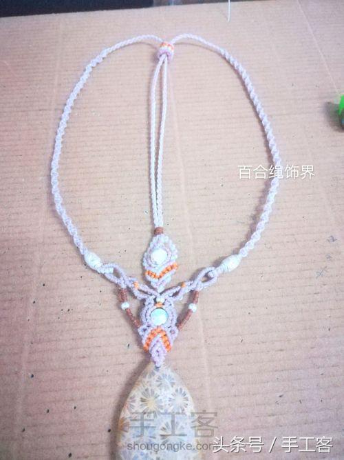 福盘吊坠项链怎么编绳好看,平安扣吊坠红绳项链编绳教程