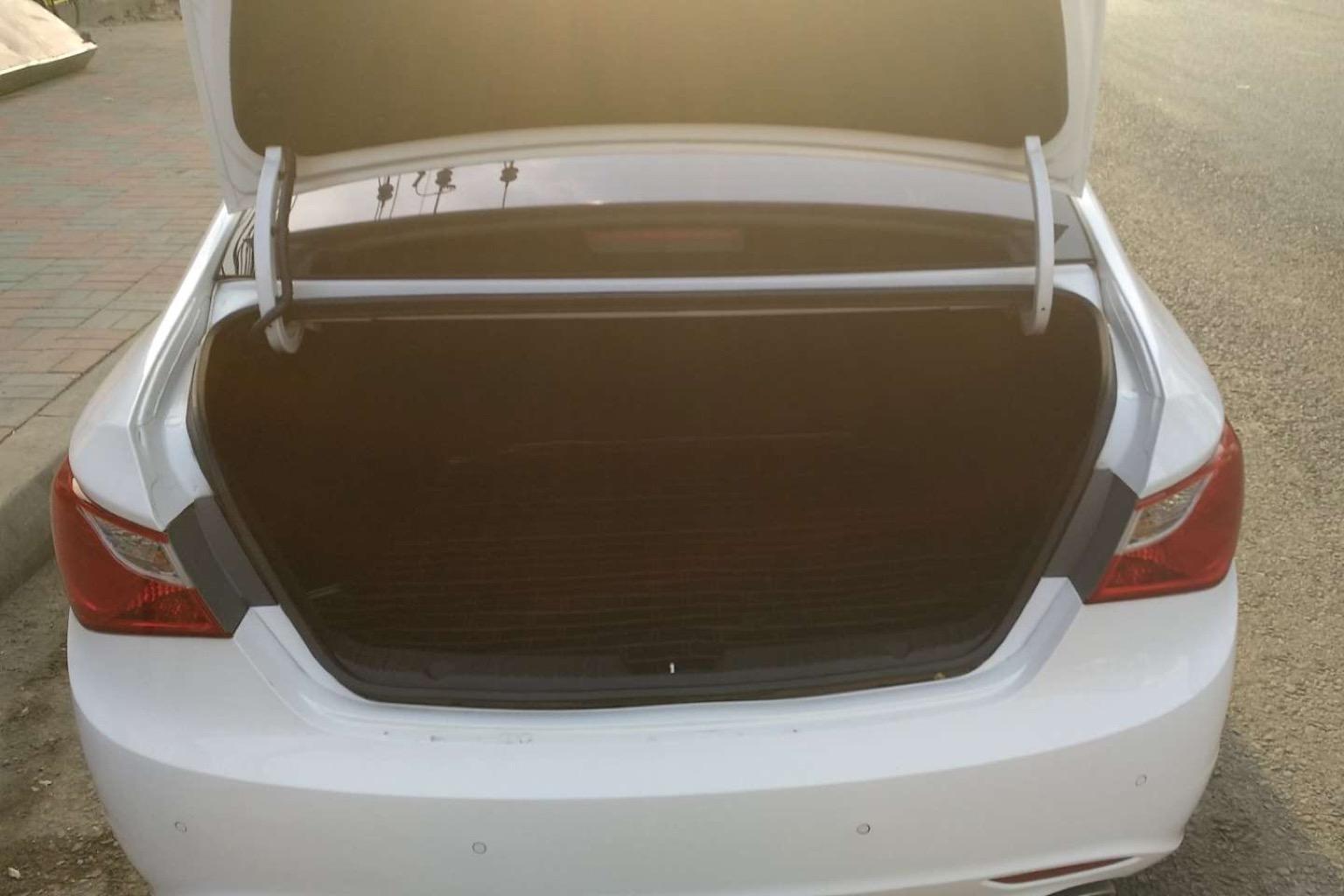 买13年索纳塔八要注意什么,8万块的索纳塔