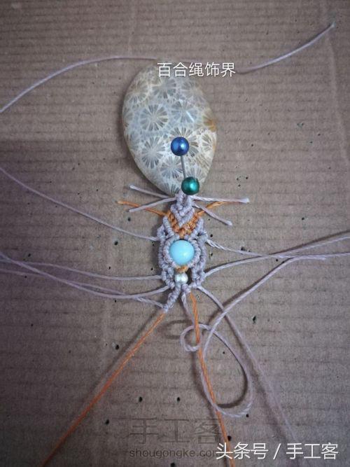 福盘吊坠项链怎么编绳好看,平安扣吊坠红绳项链编绳教程