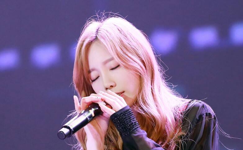 少女时代金泰妍现在干什么,金泰妍性格安静