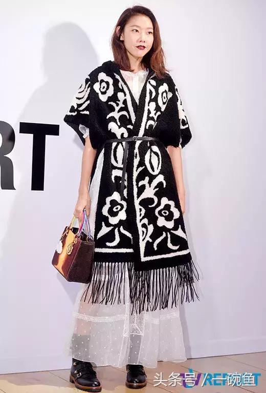 围巾好搭,围巾可搭