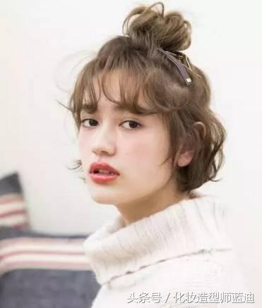 圆脸剪什么样的短发好看,中年妈妈圆脸剪什么短发好看